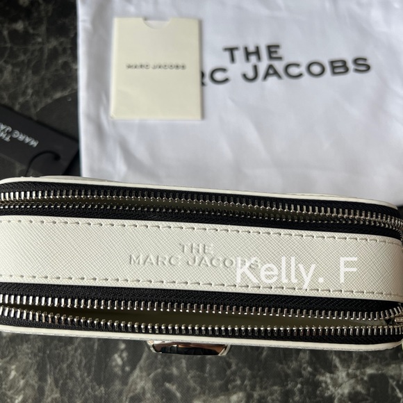 MARC JACOBS snapshot - Picture 7 of 13